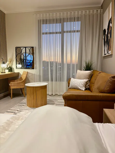 Modern Studio in Menlyn Maine - Image 1