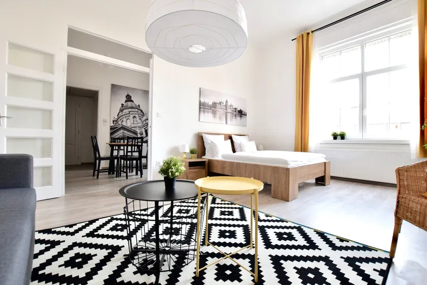 Standard Apartment by Hi5 - Bazilika Suite - Image 1