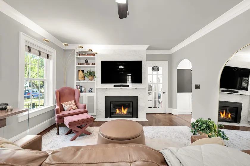 *NEW* Cozy Arlington Escape-Walk to Clarendon & DC - Image 1