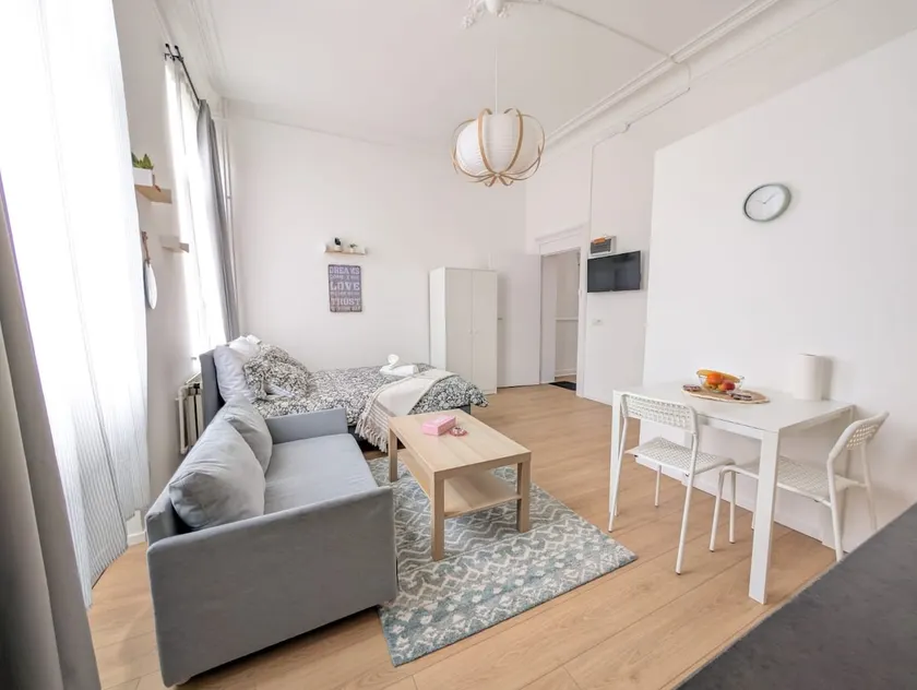 Cozy studio at Point Virgule Brussels, Koekelberg - Image 1
