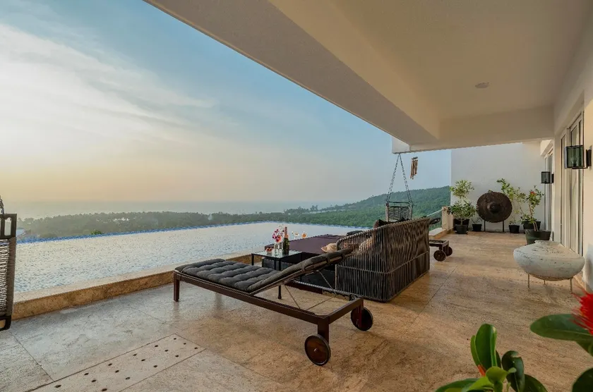 Six By The Sea-6bed Sea view villa 2 mins to beach - Image 1