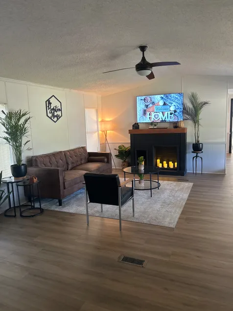 Welcome to The Burton House! - Image 1