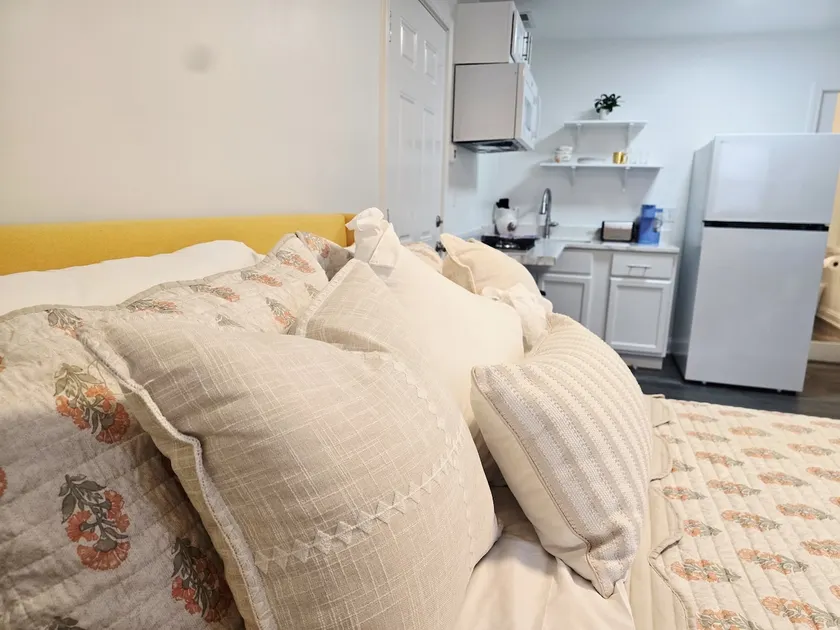 The Cozy Nook | Studio Retreat - Image 1