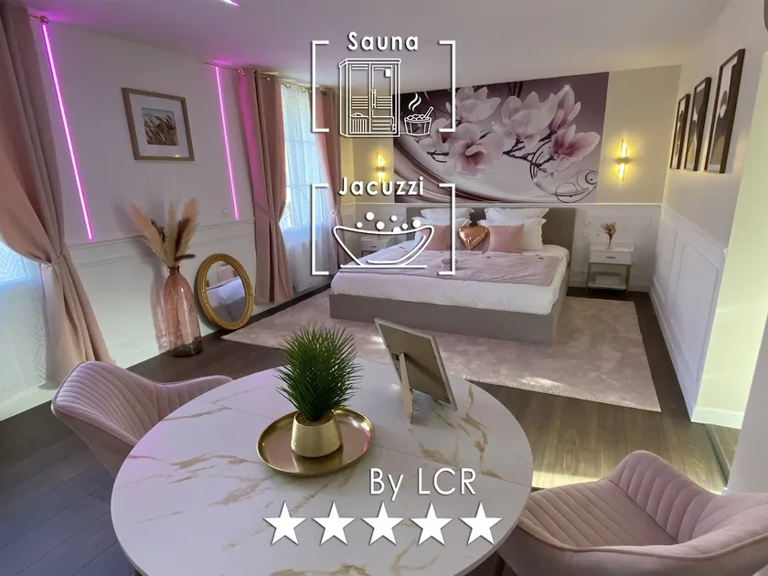 Diamond Cocoon • Jacuzzi & Sauna • Romantic Night - Image 1