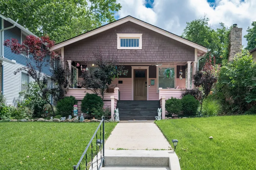 She Shed | Hot Tub | Historic Bungalow - Image 1