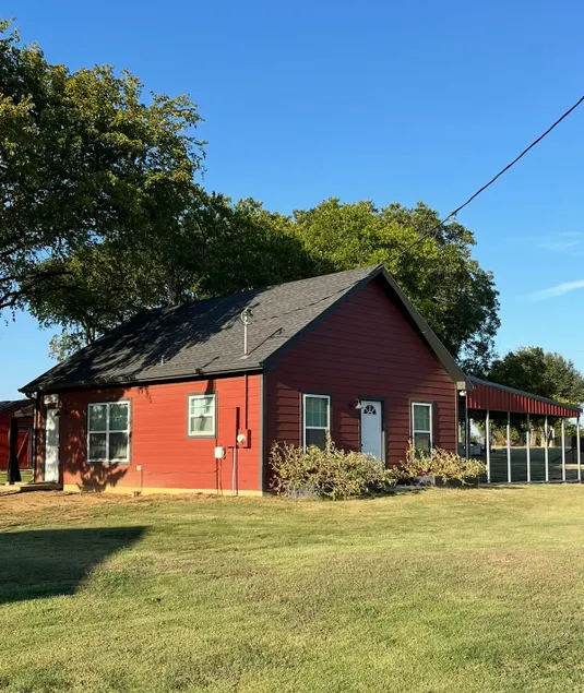 The She Shed - Image 1