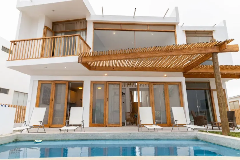 Amaru Beach House - Image 1