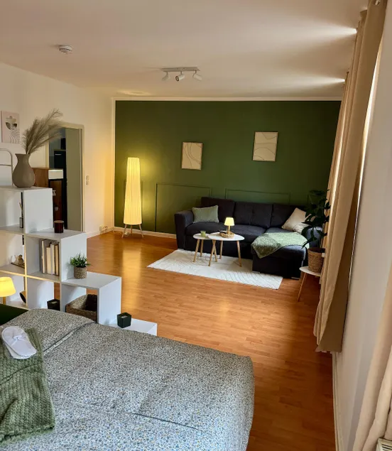 Modern apartment in Bitterfeld - Image 1