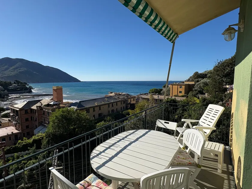 The terrace overlooking the Gulf - Image 1