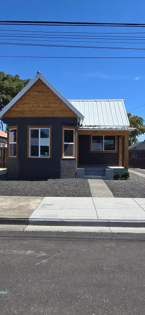The Pendleton Chalet - Image 1