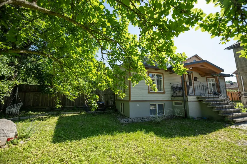 Timuti Art Guesthouse - Image 1