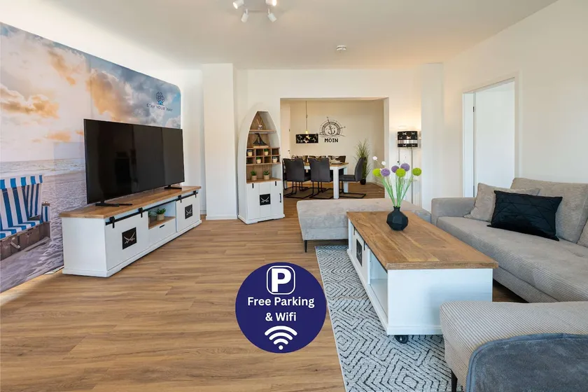 Captain's Nest: Stylish, near harbour, 2x parking - Image 1