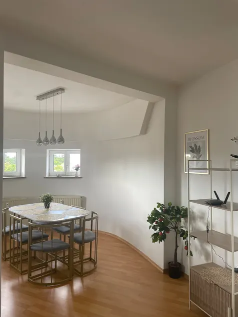 Sky Loft 3-room duplex apartment - Image 1