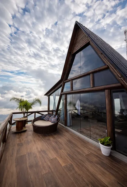 Rustic chalet in Ascurra - Image 1