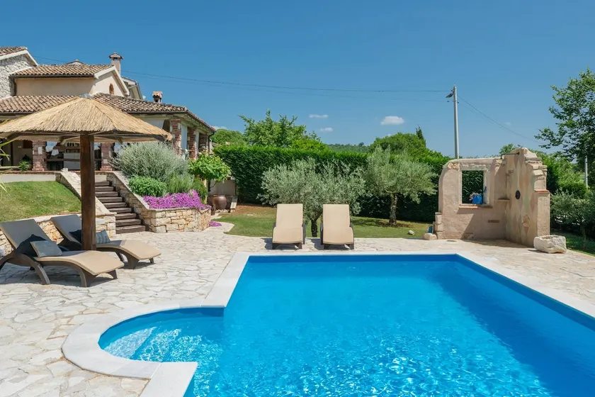 Villa Vally - Image 1