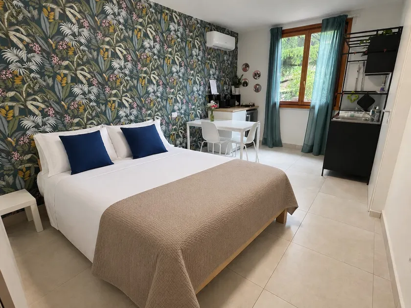 Cozy Studio / Romantic Escape 5 minutes from Garda - Image 1