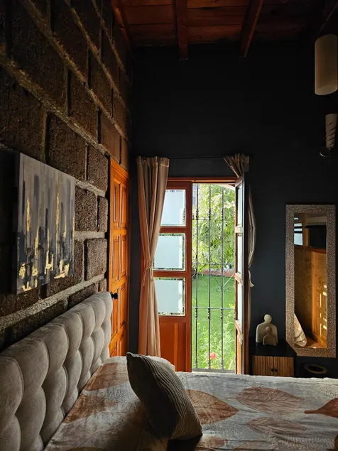 Wulkan Studio - Image 1