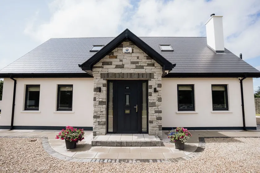 Balleeghan House - Image 1