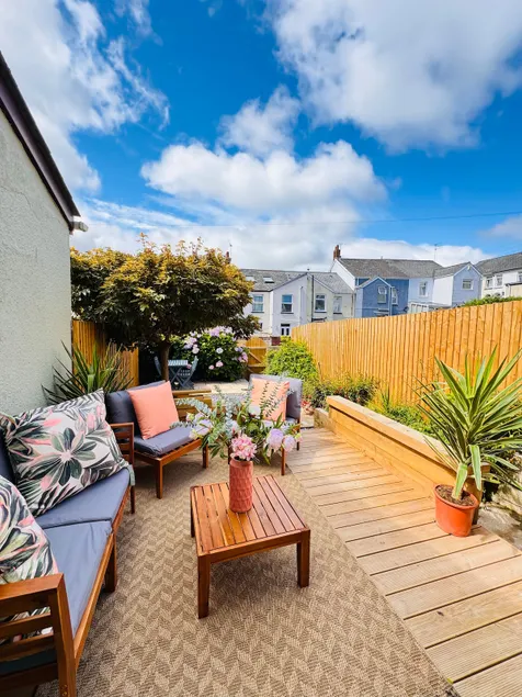 Spacious House-Blaenavon-sleeps 6-Brecon Beacons - Image 1