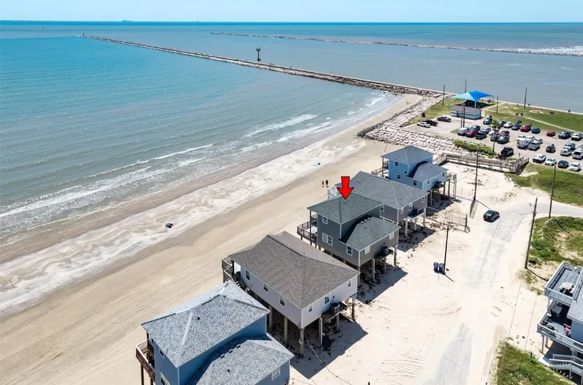 Surfside Beach | Toes-in-Sand | Pets - Image 1
