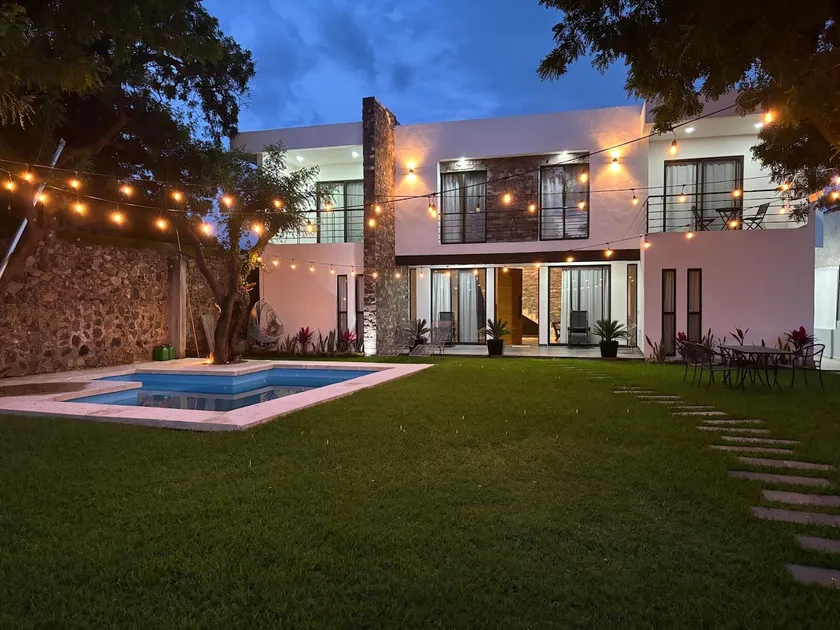 Casa Cortés - Image 1