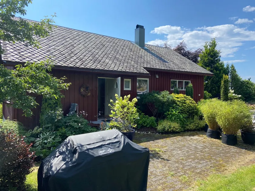 Fjord Home Near Preikestolen - Image 1