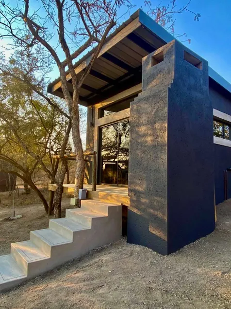 2 Sleeper Chalet - Bush Serenity - Image 1