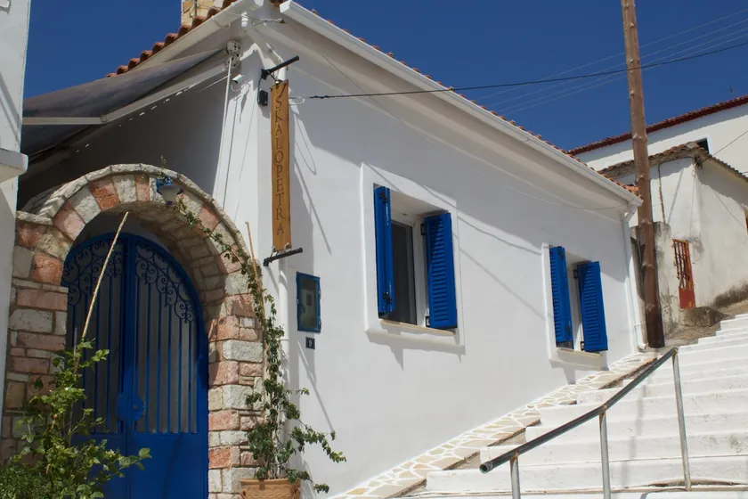 Skalopetra - Image 1