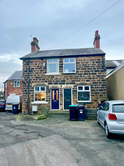 House in central Harrogate, free Parking - Image 1