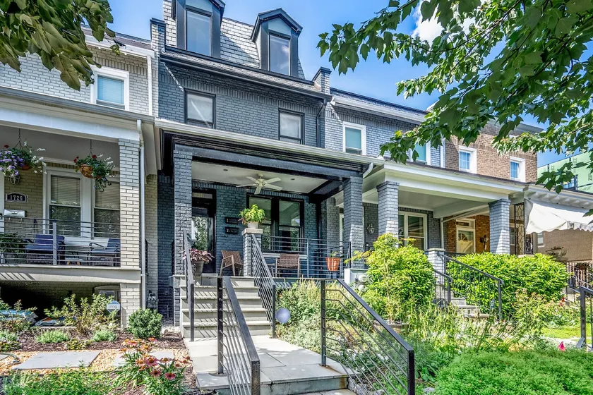 Modern Capitol Hill Stay-5 Min Walk to Metro/Eats - Image 1