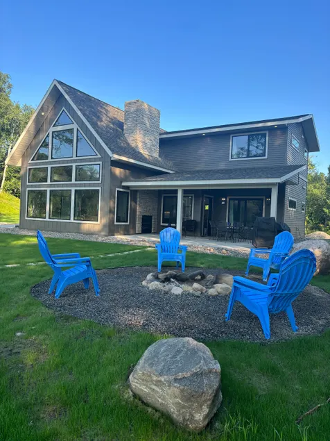 Lake Alexander+4 bed+4 bath+Lakeside+Fire Pit - Image 1