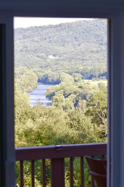 Private View | Shenandoah River/Mtns. 3.6 Acres - Image 1