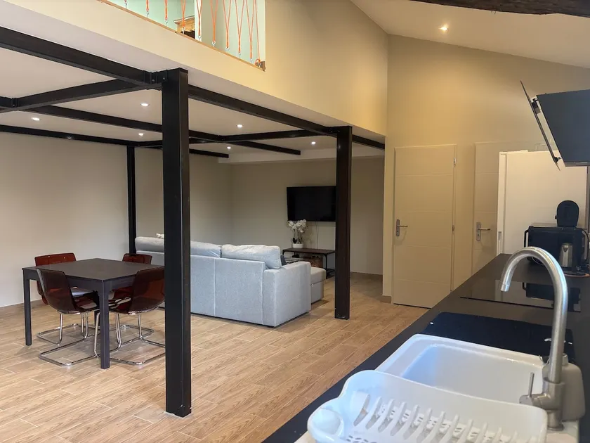 Loft Andy - Image 1