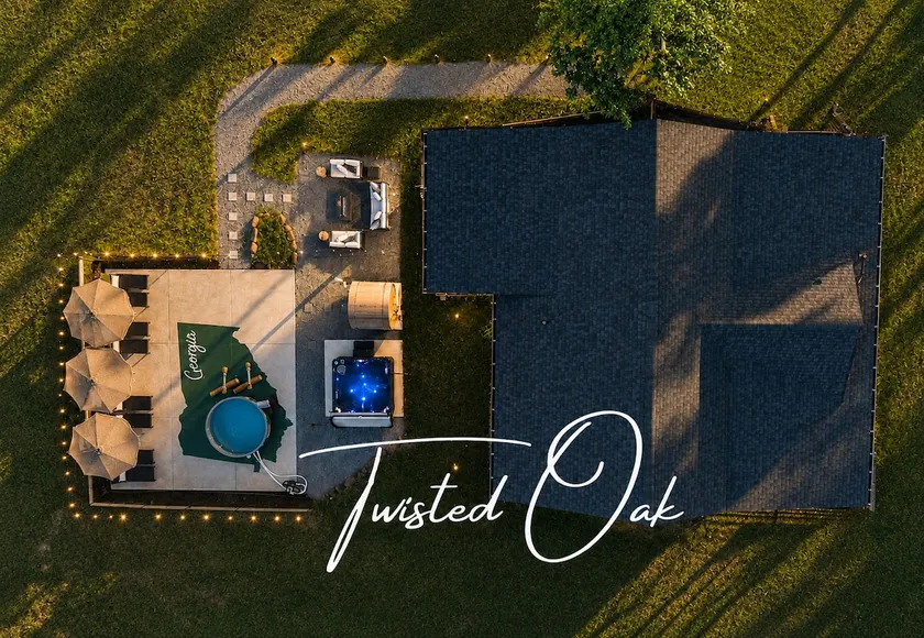 Discover Elevated Wellness • Pool, Sauna, Hot-Tub - Image 1