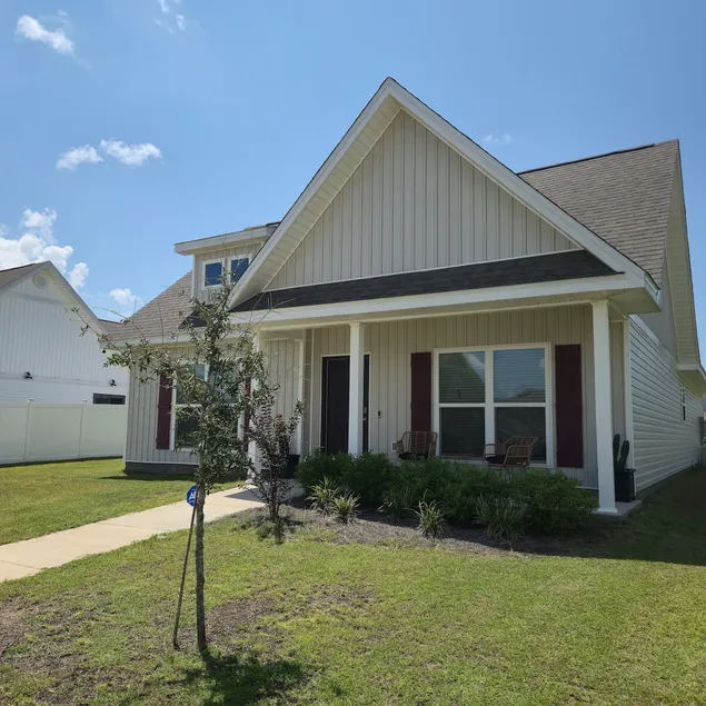 Freeport Escape minutes from 30A Beaches! - Image 1