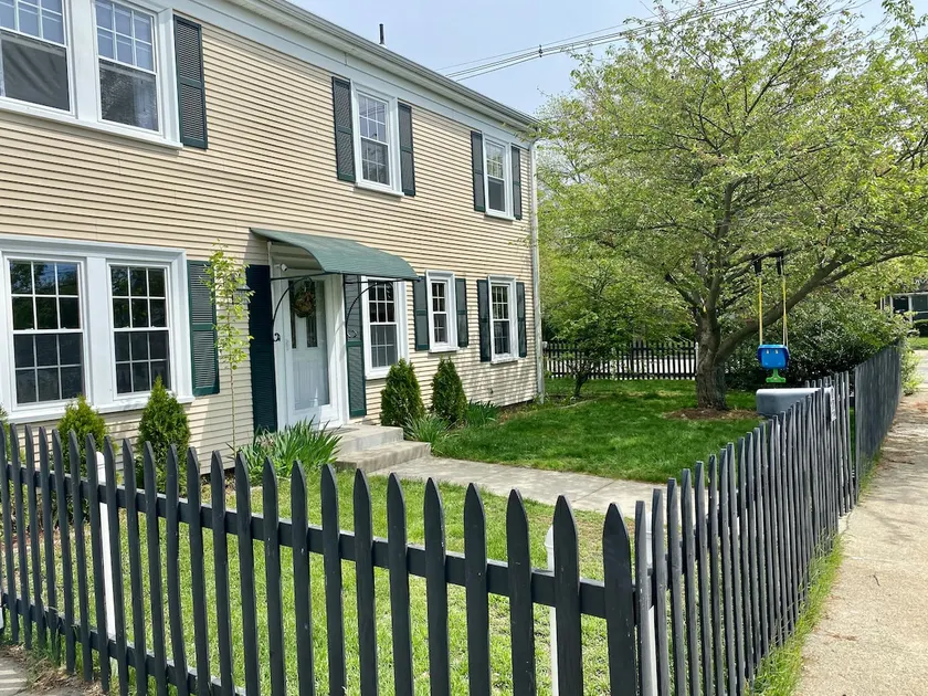 Four Bedroom Home 35 minutes from World Cup - Image 1