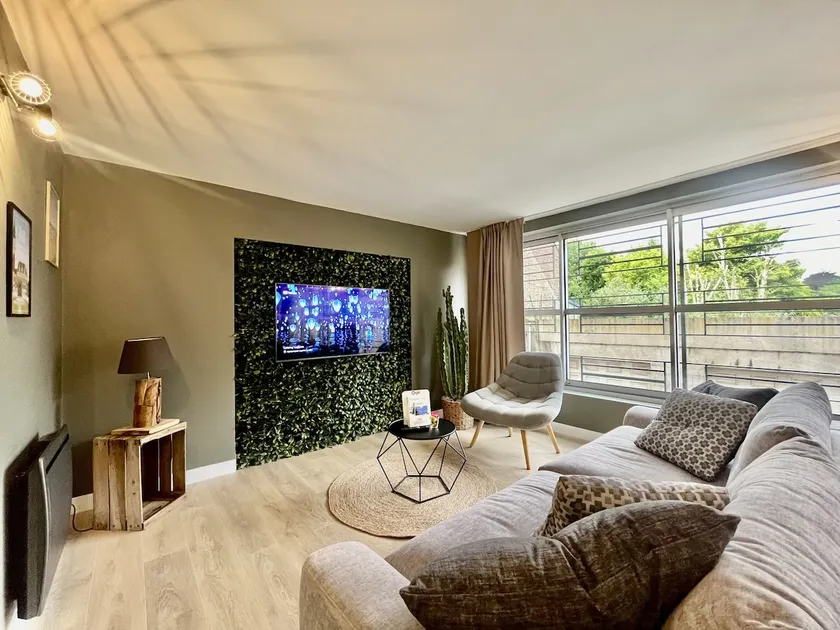 Le Ciel étoilé, apartment with hot tub - Image 1