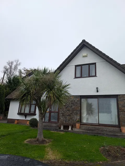 2 bedroom house in bryncoch - Image 1
