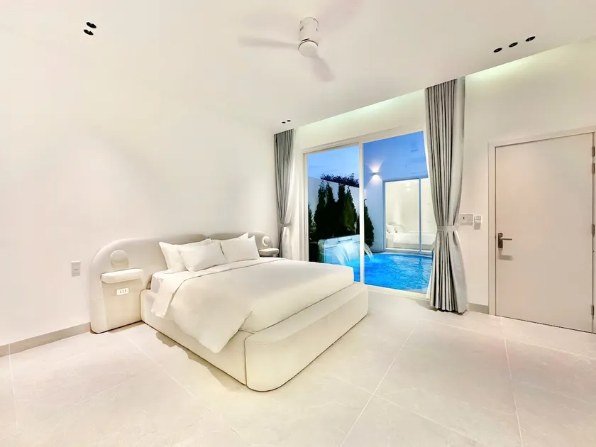 Da Nang Rivona Luxury  Villa with Private Pool - Image 1