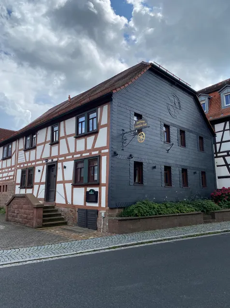 Living in a historic inn - Image 1