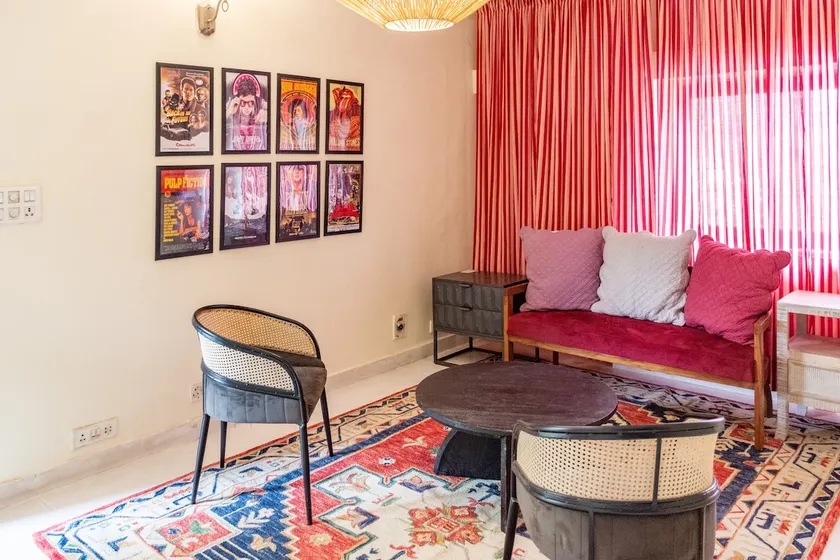 Amber 2BHK • 15 mins from Airport • SuperHost - Image 1