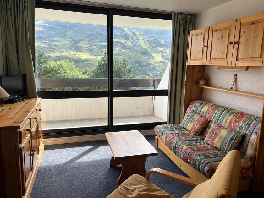 Ski-in/out apartment - Image 1