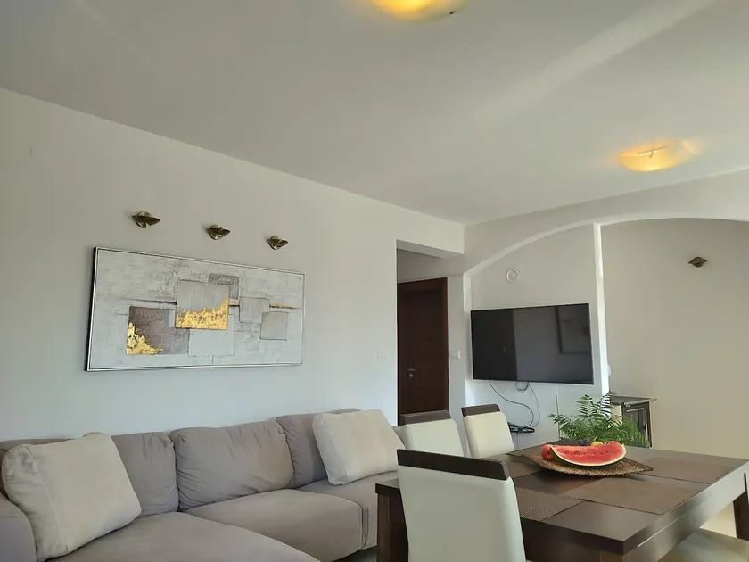 Lela Apartments - Image 1
