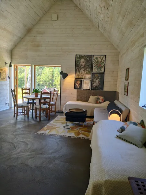 Accommodation by forest lake - Image 1