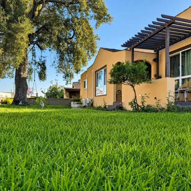 Private 1BR Retreat · Parking · Near Arcadia - Image 1