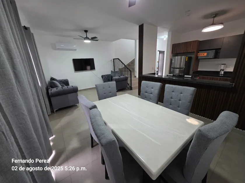Family, spacious and comfortable. - Image 1