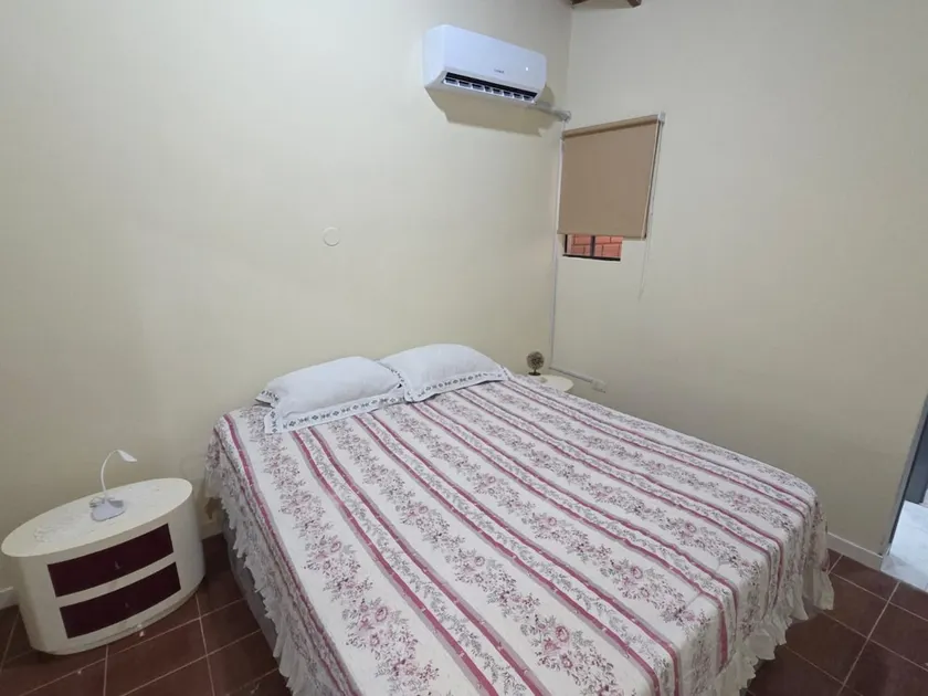 Spacious and equipped house in Encarnación - Image 1