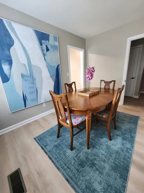 Cute, comfy home-near Ft. Moore - Image 1