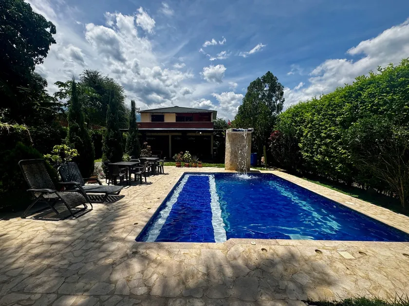 Las Palmas Farm - Image 1