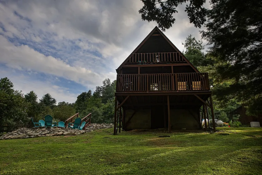 Cardinals Nest resting spot for Cave Run Lake! - Image 1